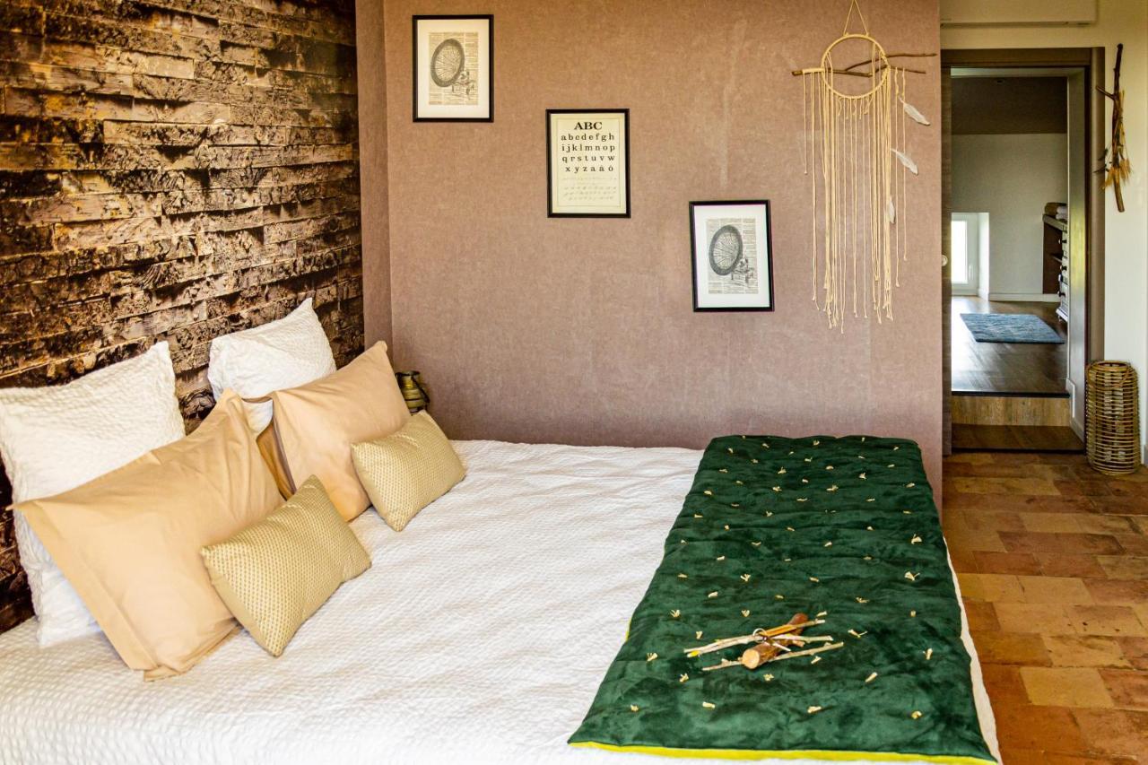 Abacard Home Chambre D'Hotes Adult Only Roquemaure  Buitenkant foto